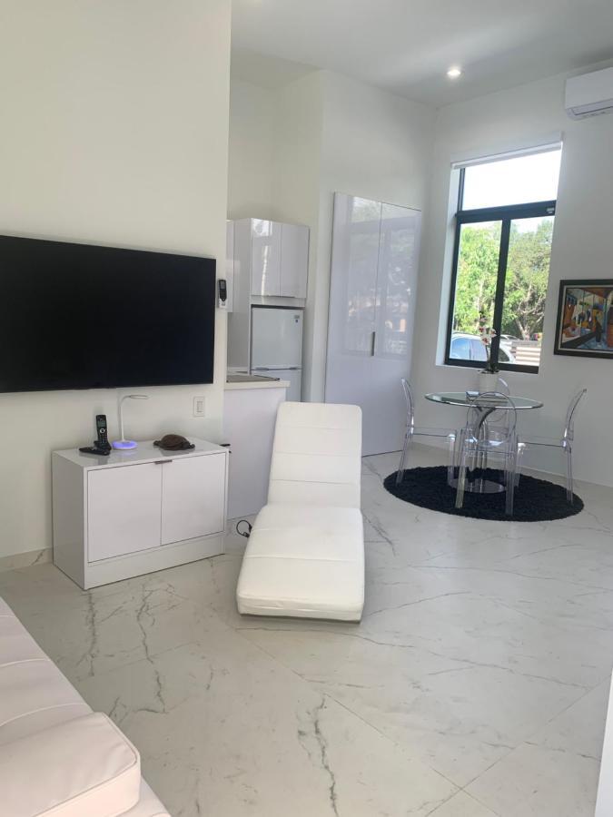 Men Only Clothing Option Guesthouse Near Wilton Manors Форт Лодърдейл Екстериор снимка