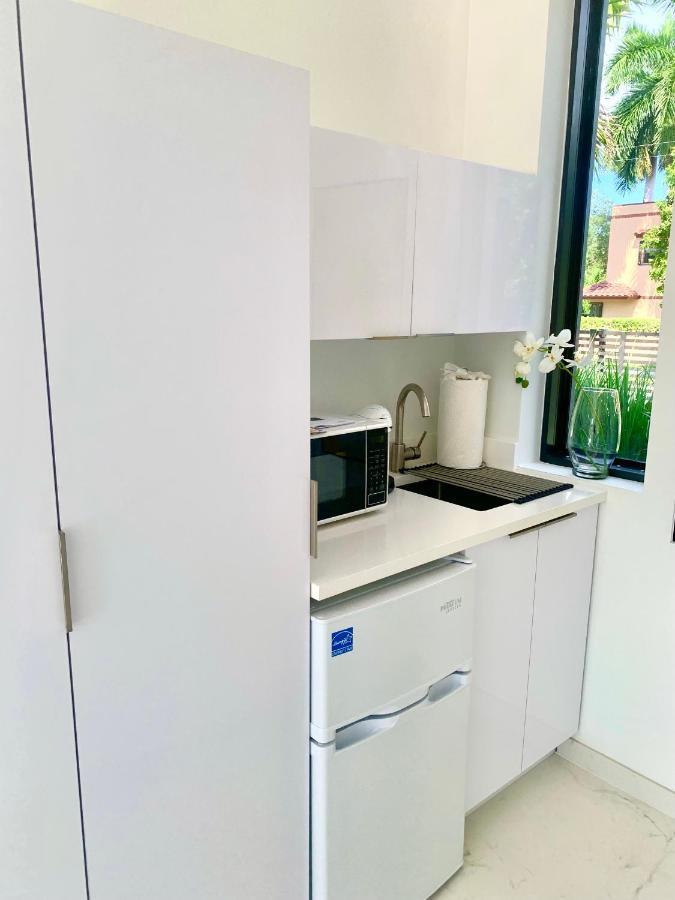 Men Only Clothing Option Guesthouse Near Wilton Manors Форт Лодърдейл Екстериор снимка