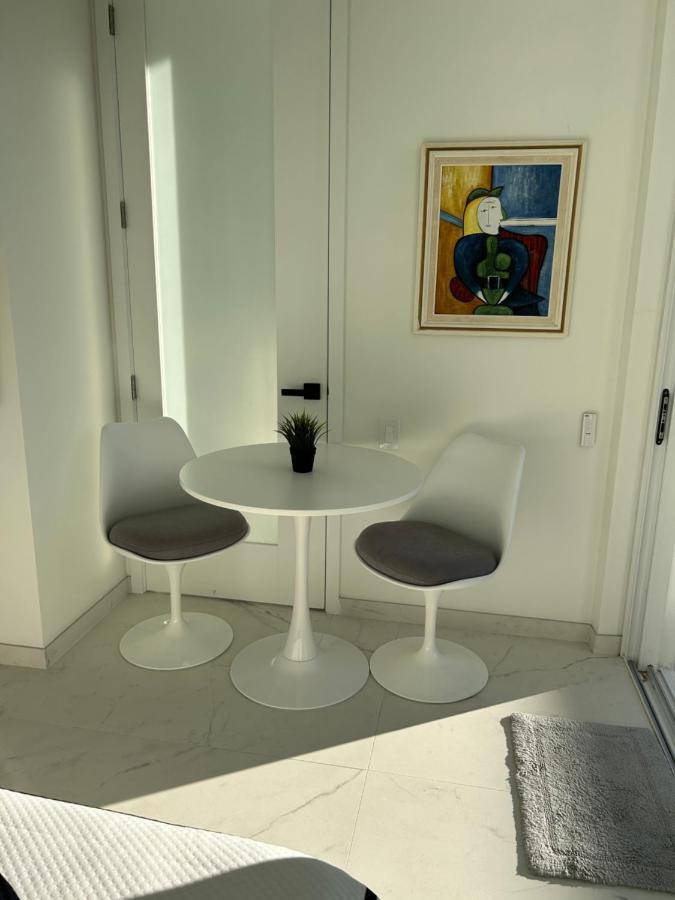 Men Only Clothing Option Guesthouse Near Wilton Manors Форт Лодърдейл Екстериор снимка