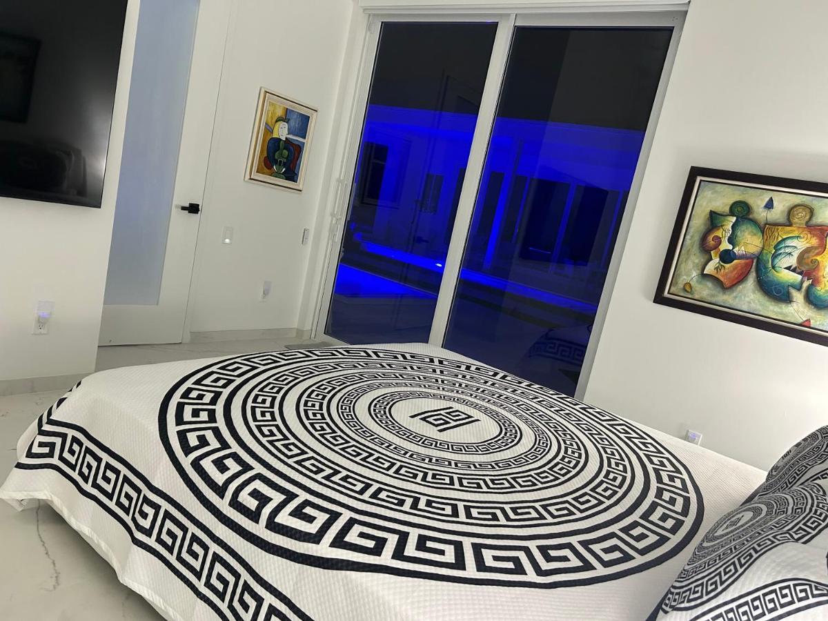 Men Only Clothing Option Guesthouse Near Wilton Manors Форт Лодърдейл Екстериор снимка