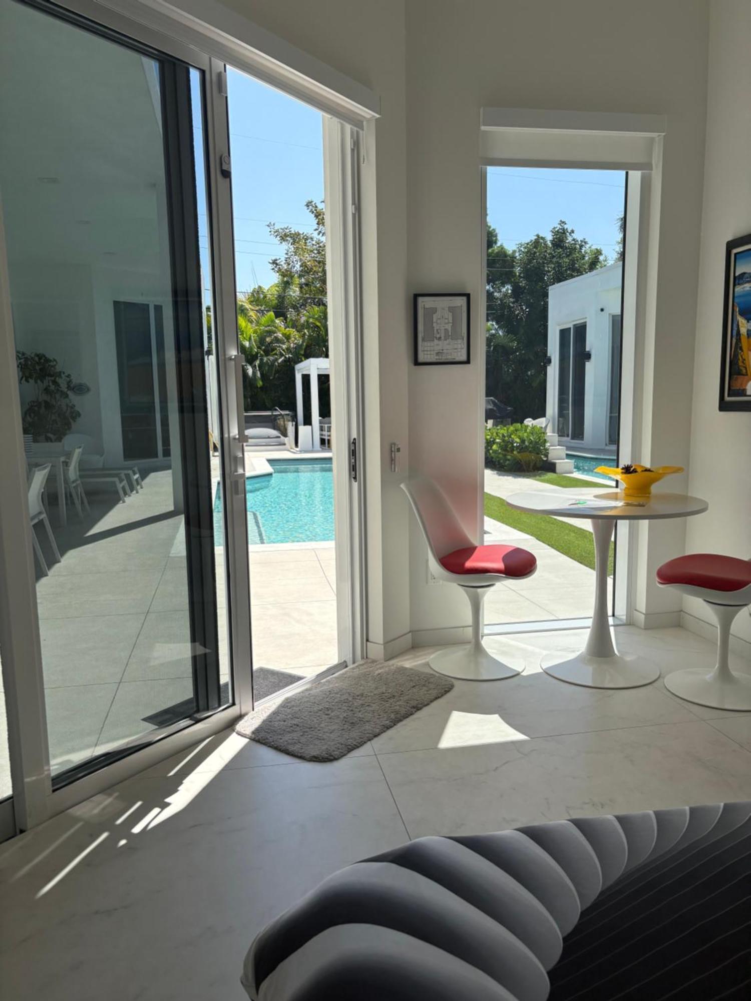 Men Only Clothing Option Guesthouse Near Wilton Manors Форт Лодърдейл Екстериор снимка